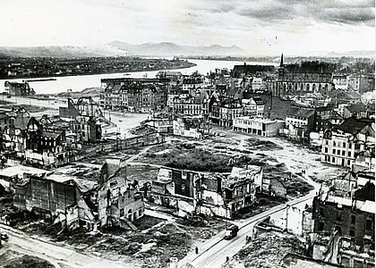 Bonner Altstadt 1945